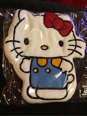 Sanrio Hello Kitty Plush hand towel in White, Red, Blue